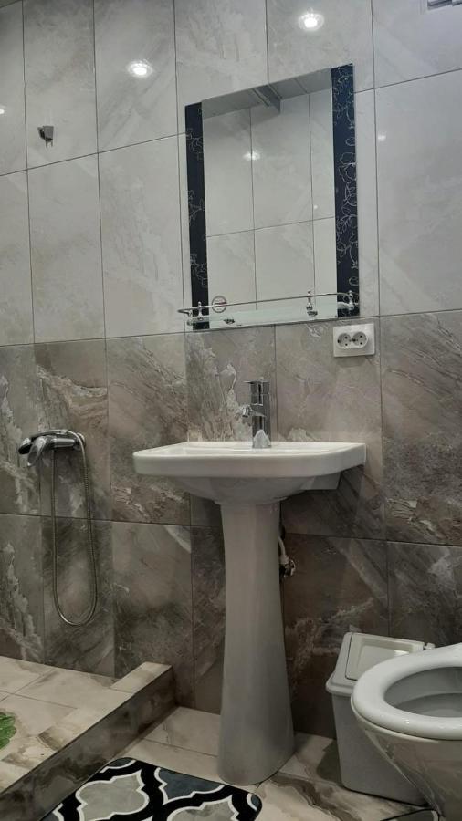 Hôtel Zolotaya Buhta 10 à Pizunda Chambre photo